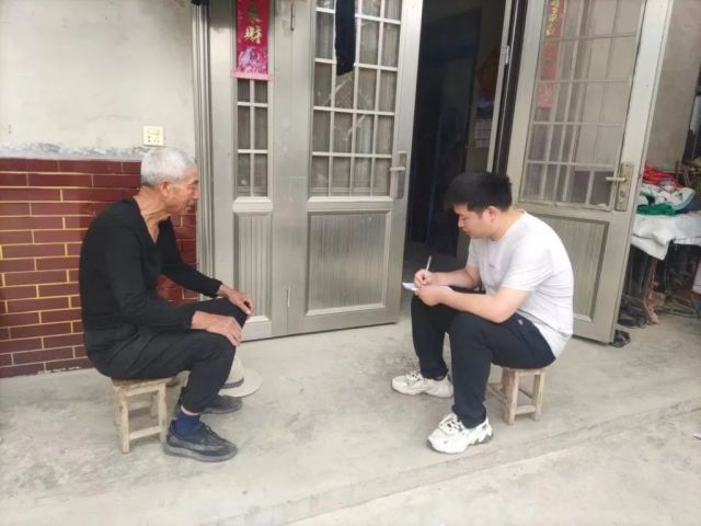 选调生陈九龙：在皖北大地拔节生长
