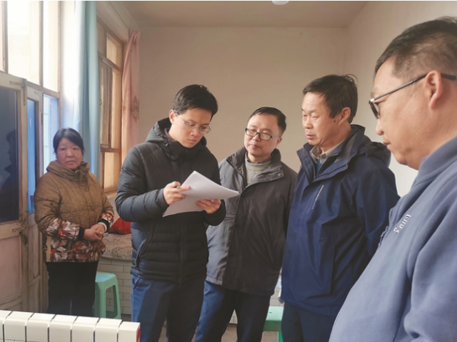 选调生叶开儒：我为发展建言献策