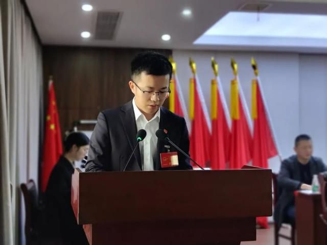 31岁北大选调生帅远华拟任乡镇党委正职，曾获破格提拔
